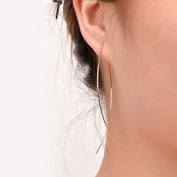 ❤️4 for $20 Sale❤️ Style Earrings - Picture 2 of 4